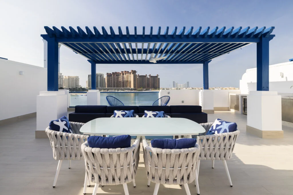 LA STELLA_ROOF_02